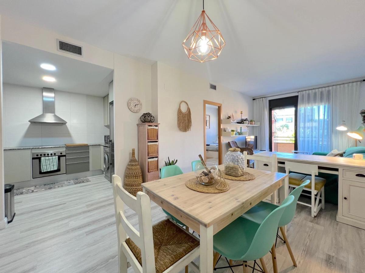 Coma-Ruga Beach Apartment ตาร์ราโกนา ภายนอก รูปภาพ