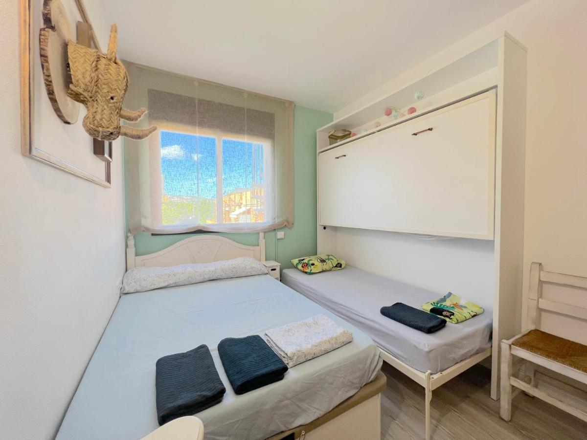 Coma-Ruga Beach Apartment ตาร์ราโกนา ภายนอก รูปภาพ